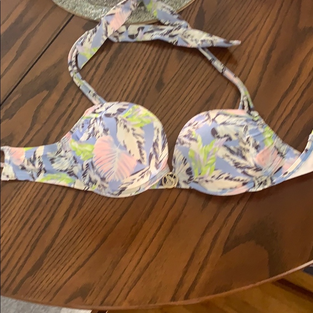 VS bikini top
